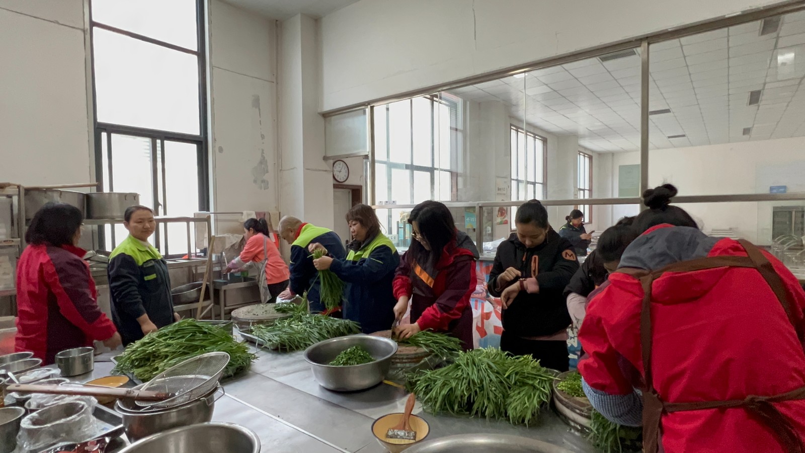 【力威新聞】冬至暖陽(yáng)、餃香情長(zhǎng)