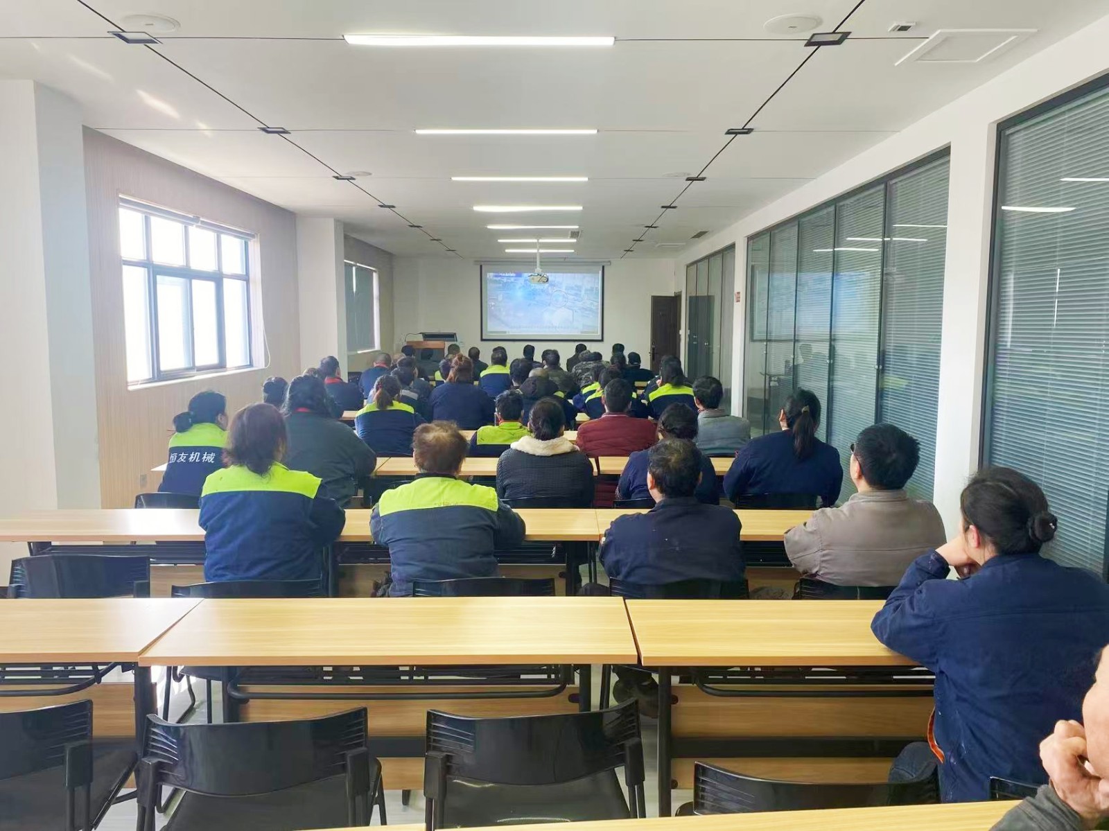 筑牢安全防線，保障冬季平穩(wěn)運行